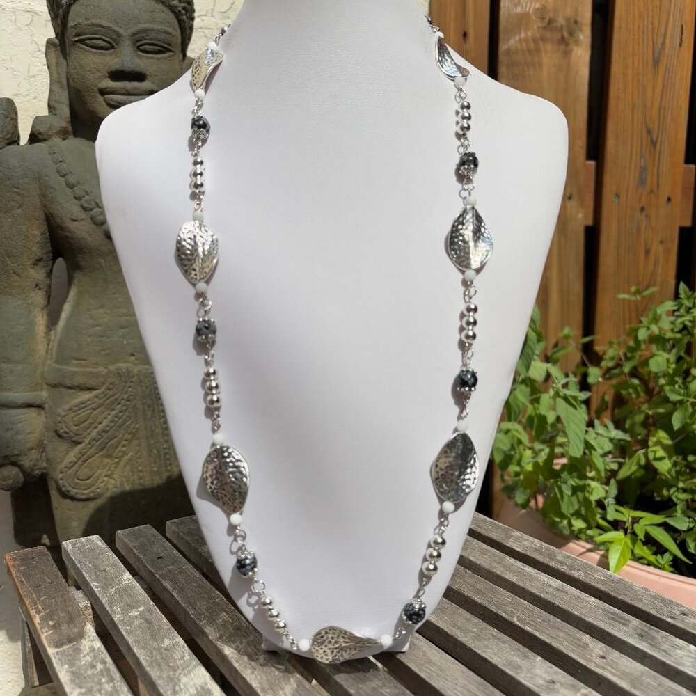 Stylish silver and stone necklace